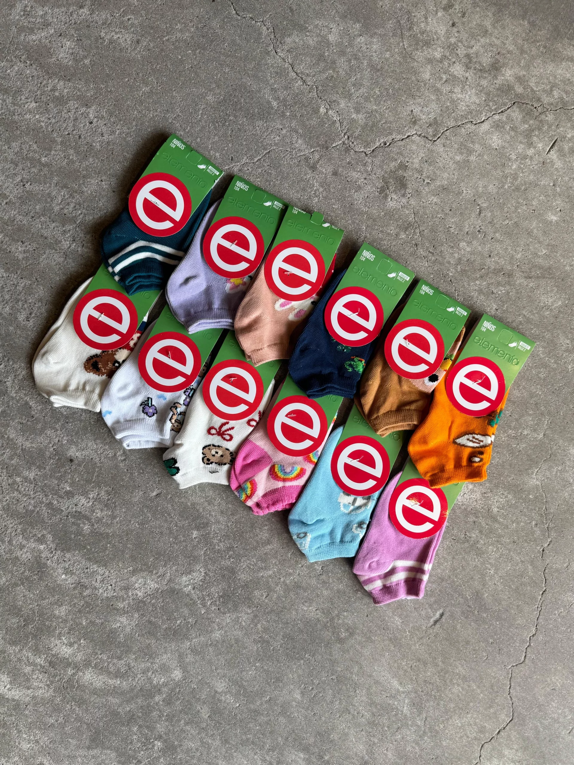 ELEMENTO ART 104 TALLE 2 Y 3 SOQUETE ESTAMPADO NIÑO PACK X12 - Imagen 2