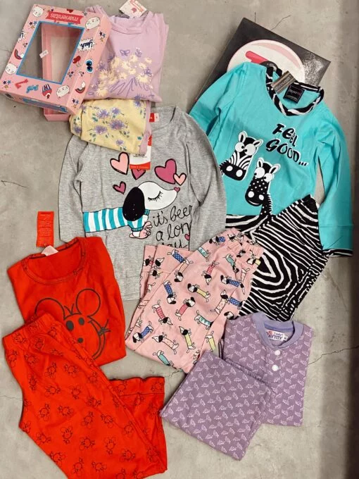 PROMO COMBO MIX PIJAMAS DE NIÑAS Y TEENS X6