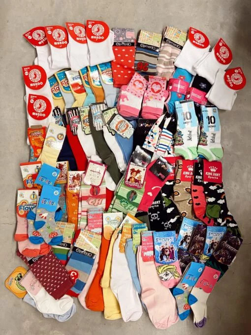 PROMO COMBO MIX 72 PARES DE MEDIAS DE NIÑOS