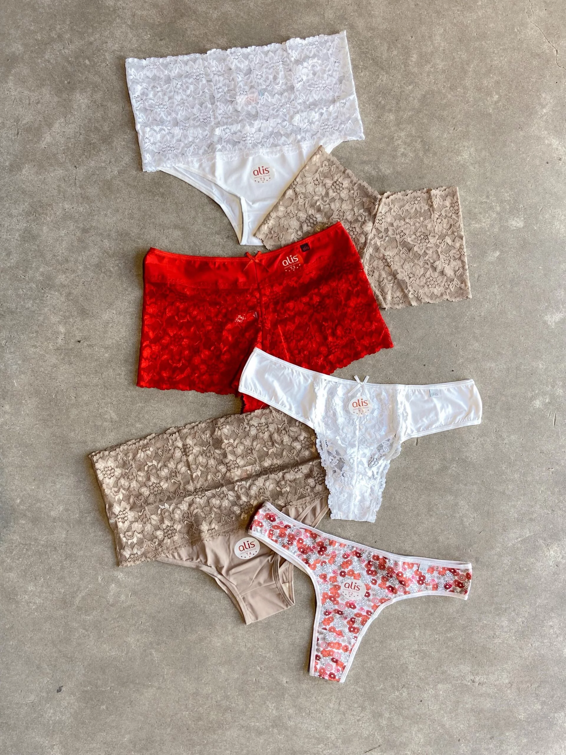 PROMO BOMBACHAS ALIS SURTIDAS PACK X6