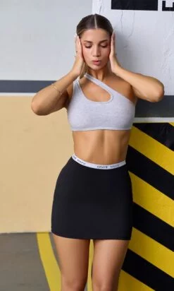 AVRIL KAURY ART 3019