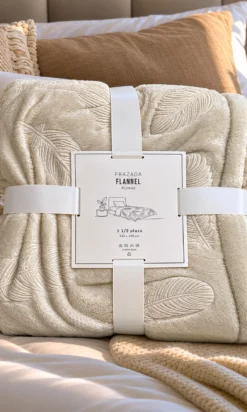 FRAZADA FLANNEL PLUMAS 1 ½ PLAZA