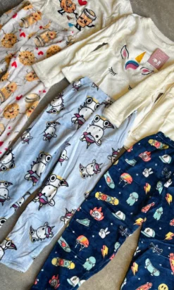 SR ART 3006 PIJAMA DE NIÑOS POLAR SOFT BORDADO