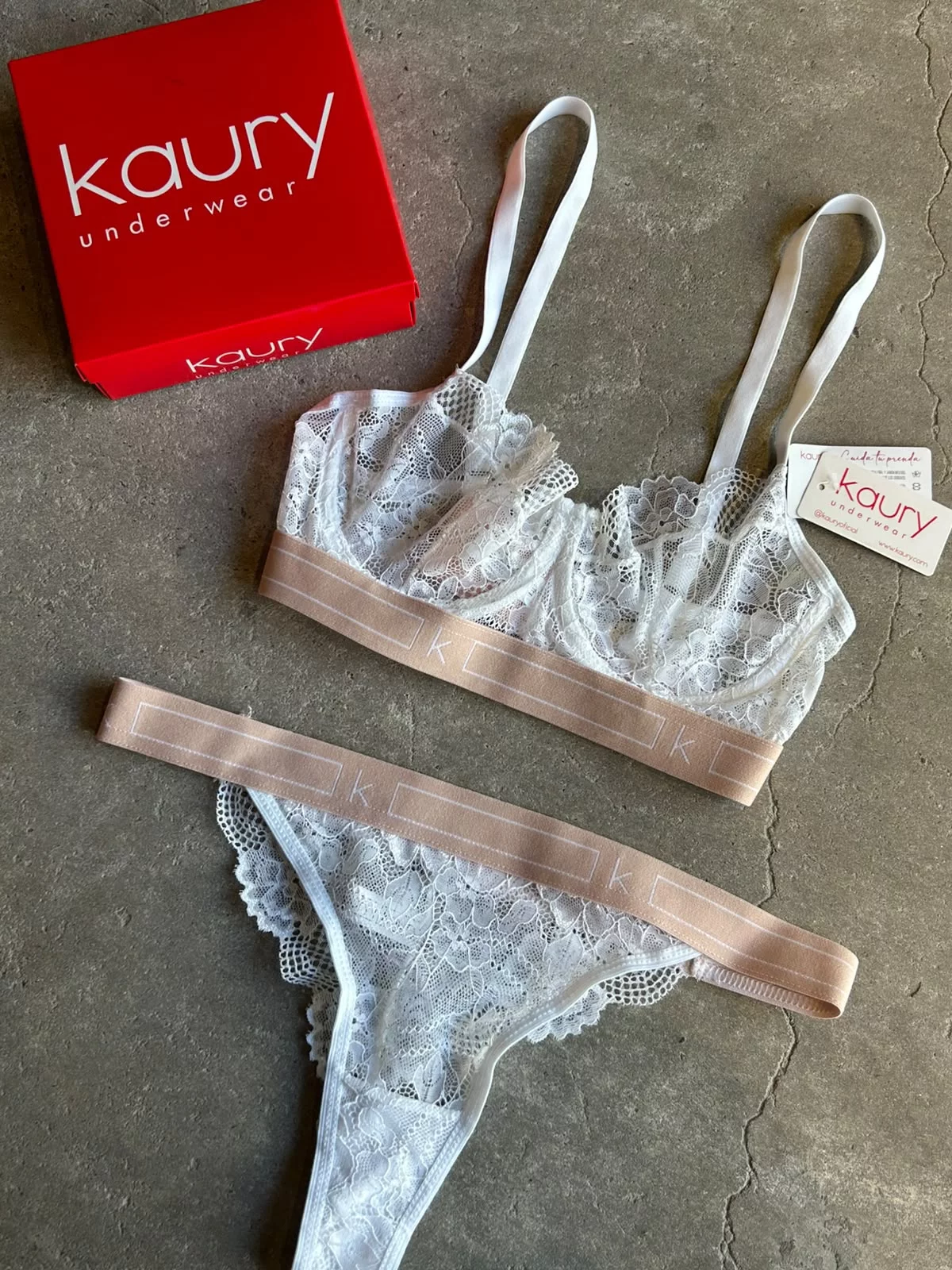 KAURY CORSETERIA 8263